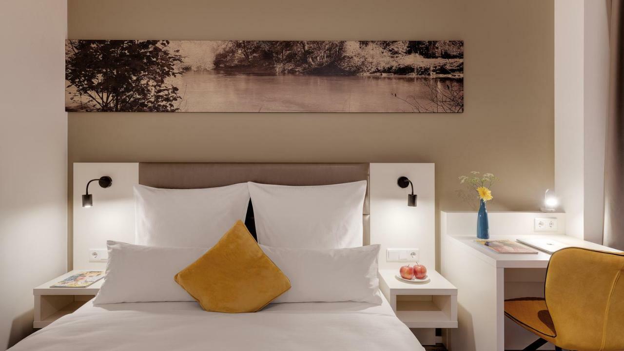Amper Art Hotel 3*